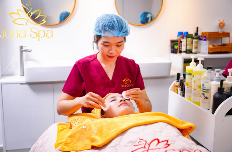 Juna Spa - Chăm sóc da định kỳ: Thói quen nhỏ đang được nhiều người bận rộn duy trì